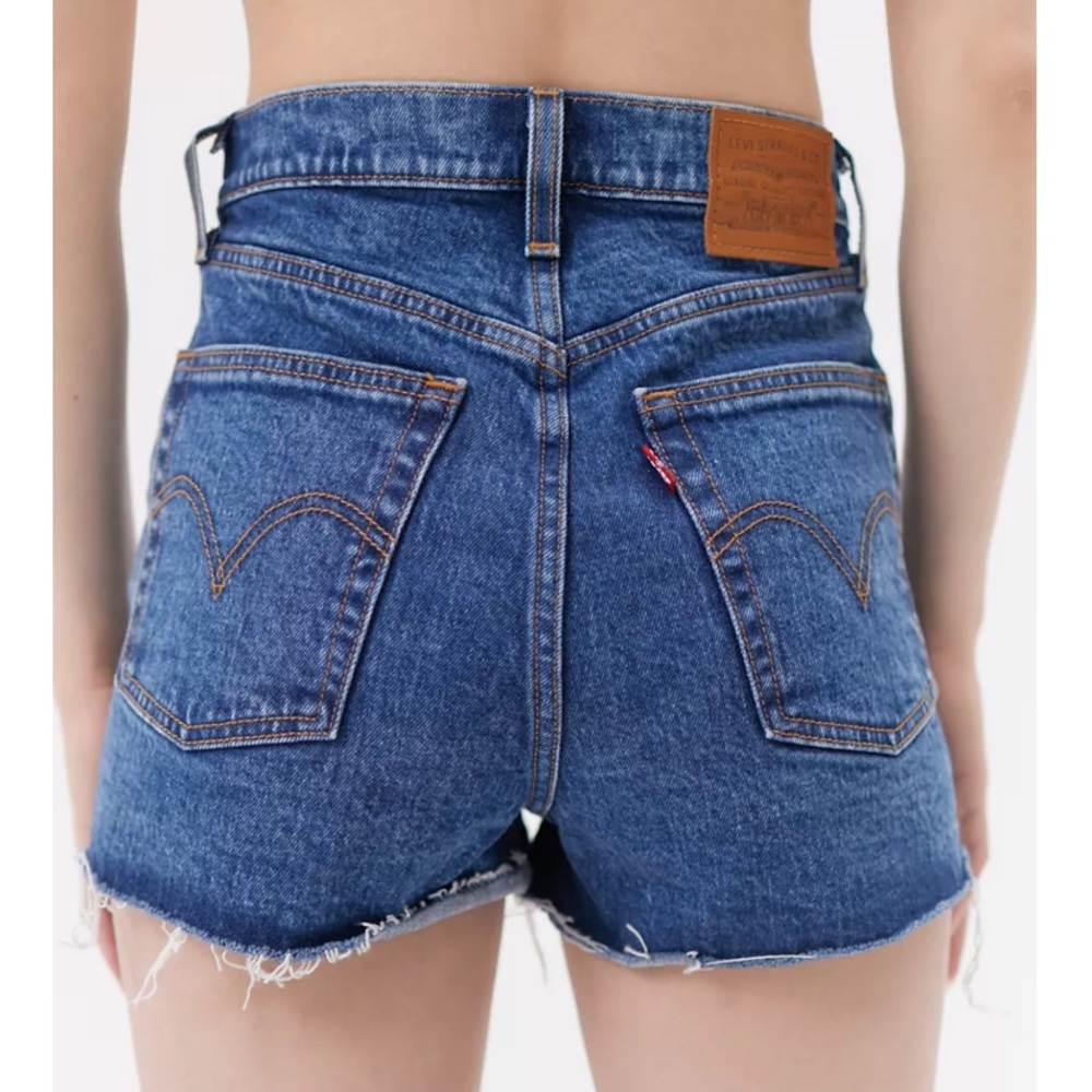 Levi’s Ribcage Denim Short - Charles Erosion